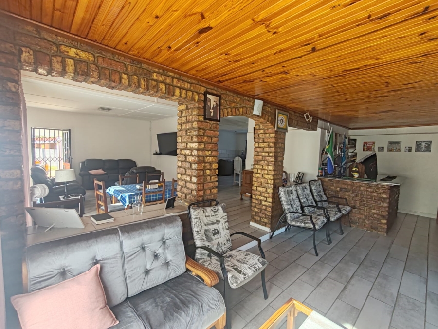 3 Bedroom Property for Sale in Windsor Park Eastern Cape